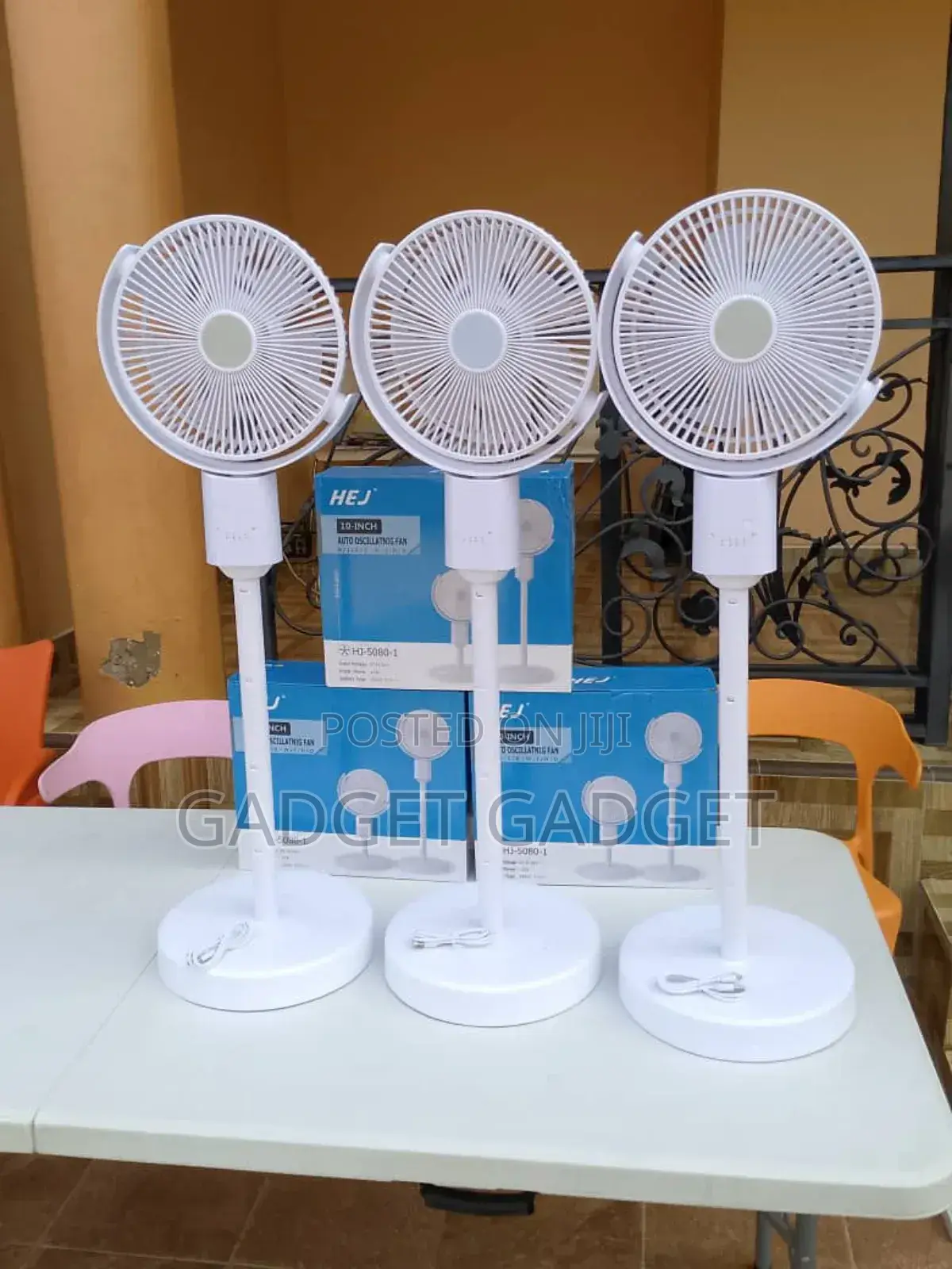 10 Inches Rotating, Lighting Long Lasting Fan