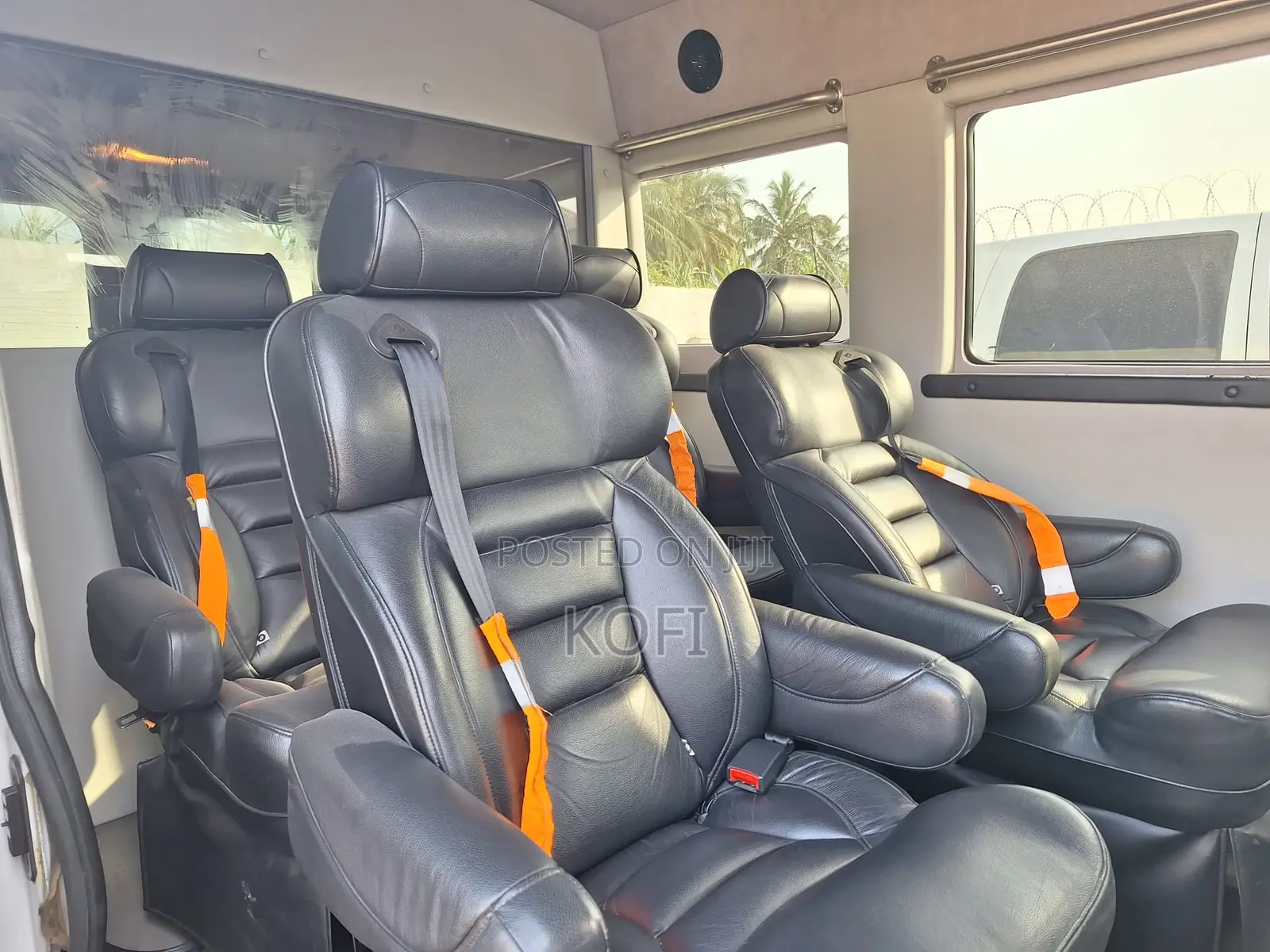 Dodge B3500 2015 White