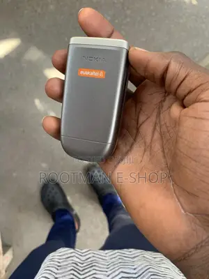 Nokia 2760 Flip 4 GB Gold