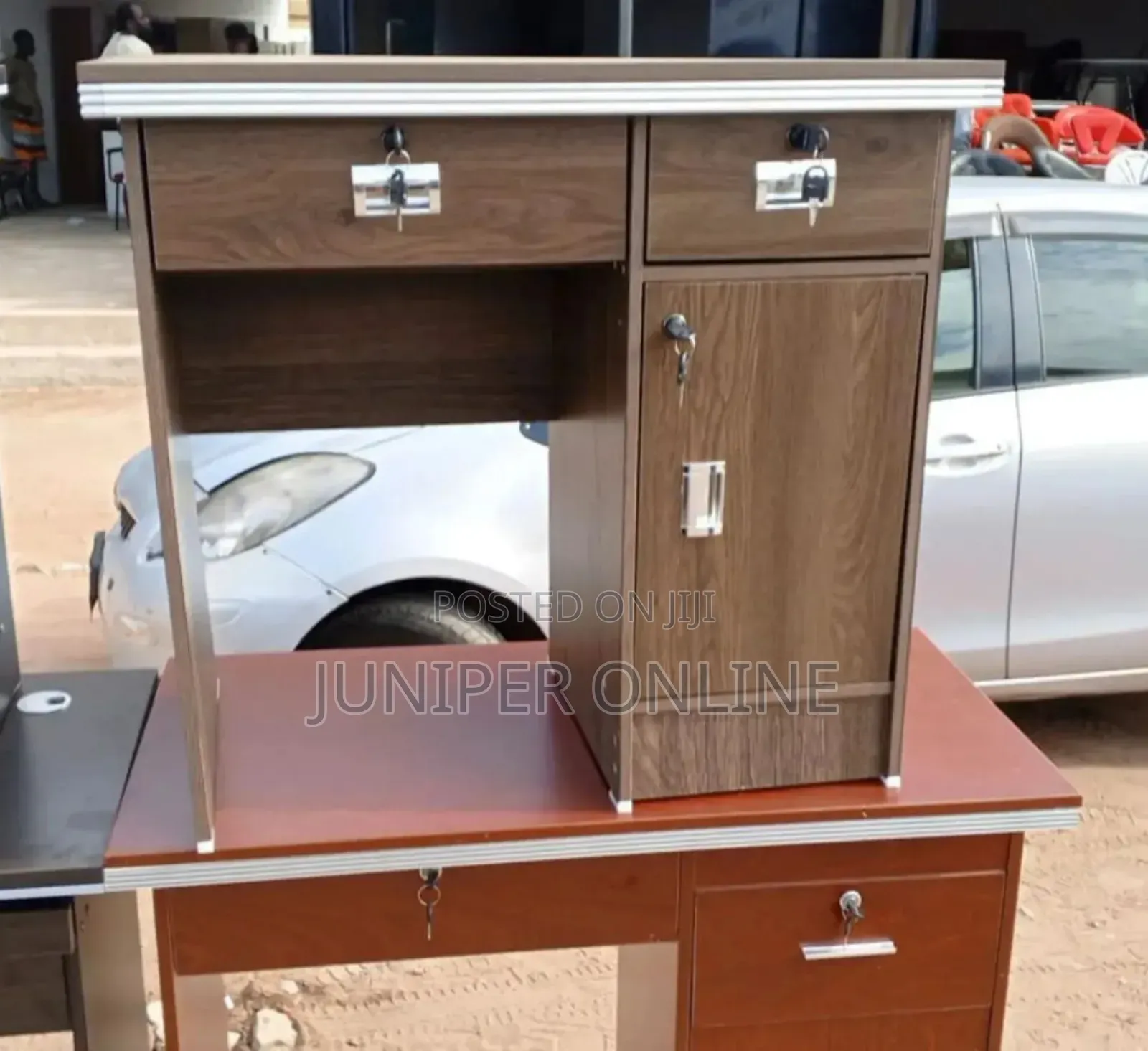 Office Desk / Table VI