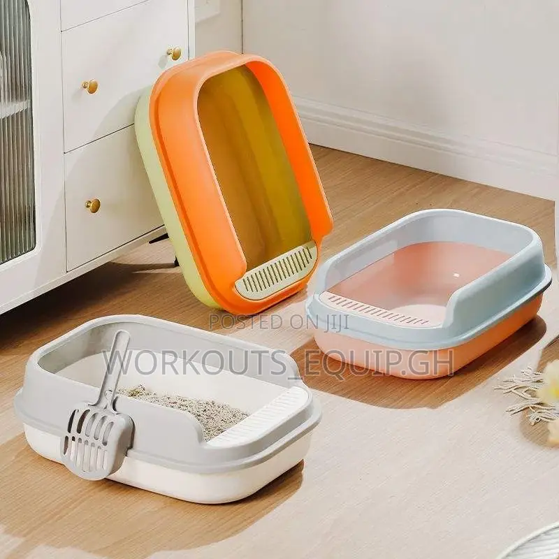 Pet Cat Litter Box Available