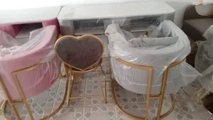 Nails Chairs and Table Vi ( Manicure)