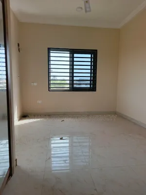 1bdrm Apartment in Madina for rent