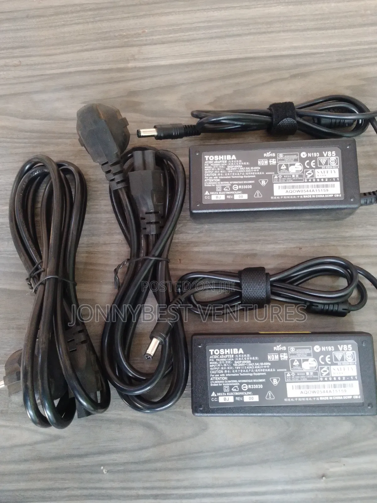 Toshiba Adapter Toshiba Power Adapter