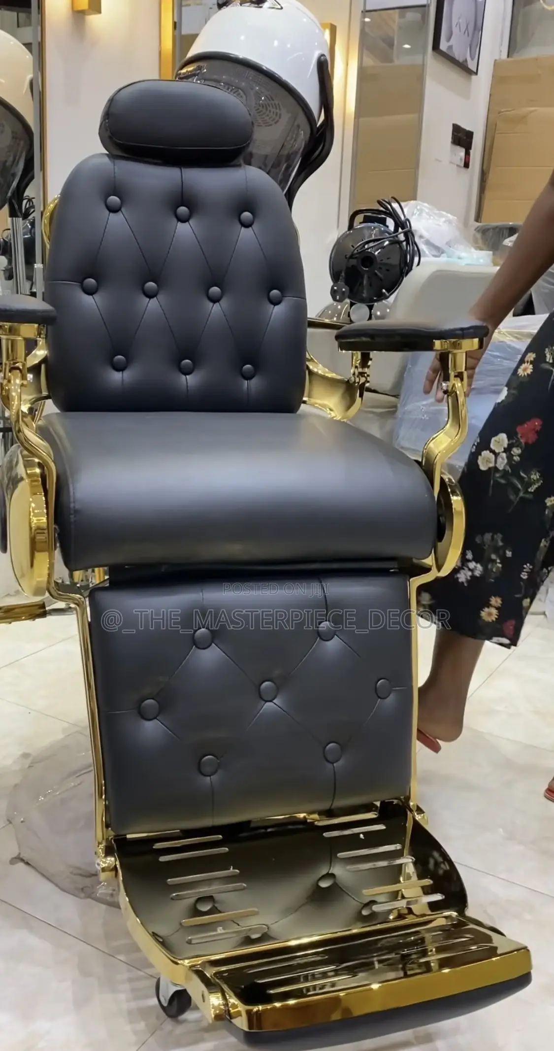 Exclusive Premium Barbering Chair and Hair Salon Chair Accra