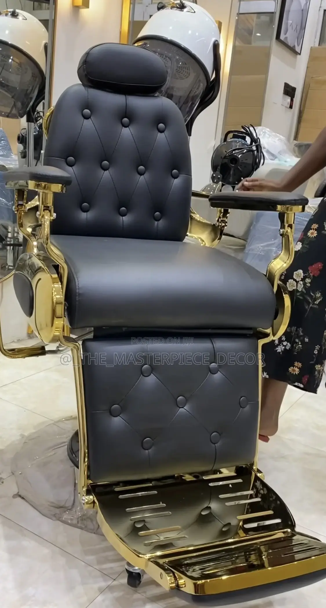 Exclusive Premium Barbering Chair and Hair Salon Chair Accra