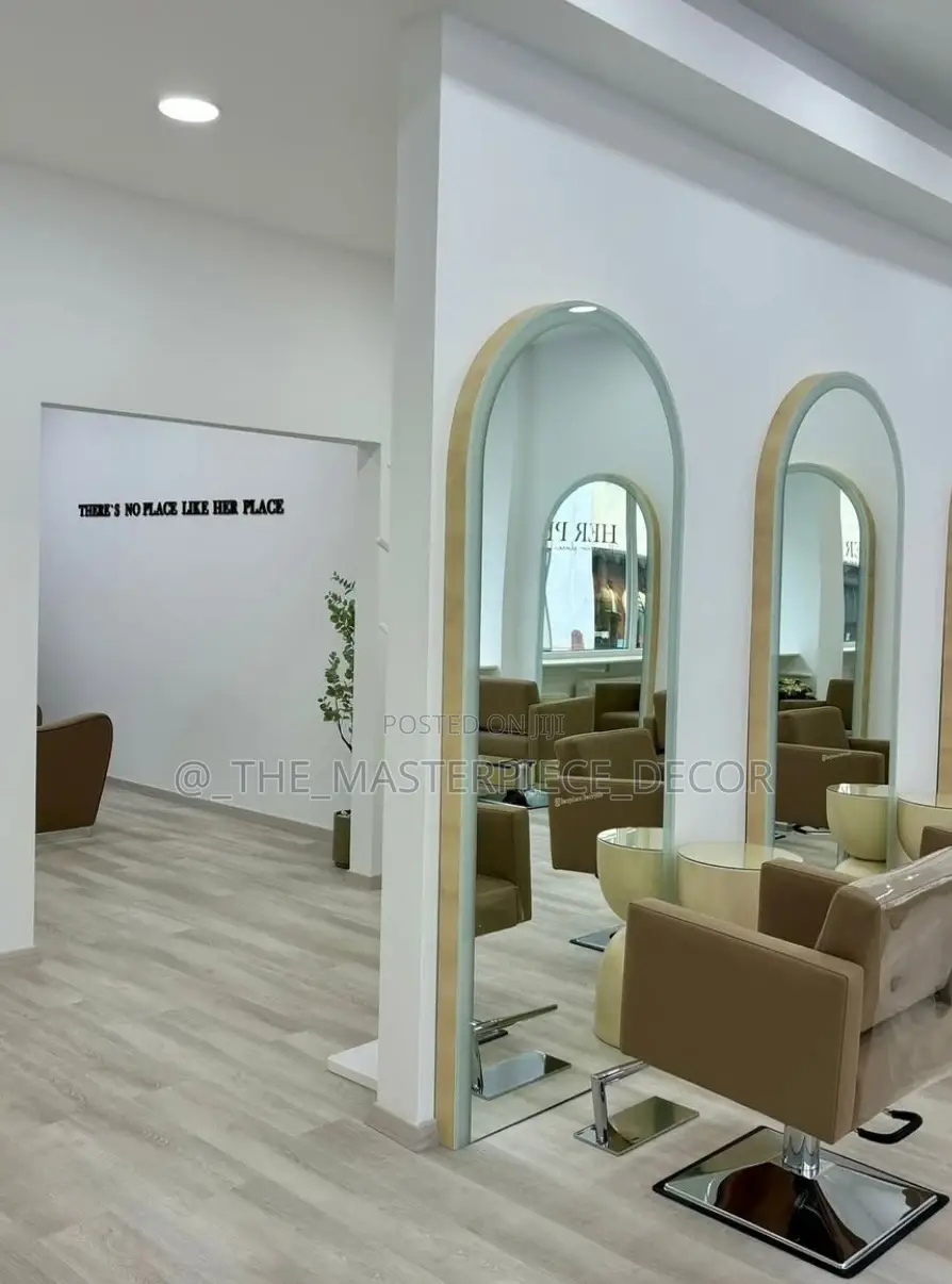 Imported Full Body Led Mirror or Mirror With Light in Accra