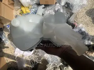Mercedes Benz S Class Water Tank