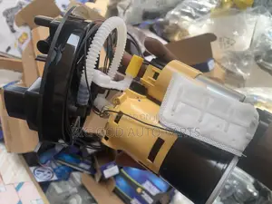 Mercedes Benz C300 Fuel Pump