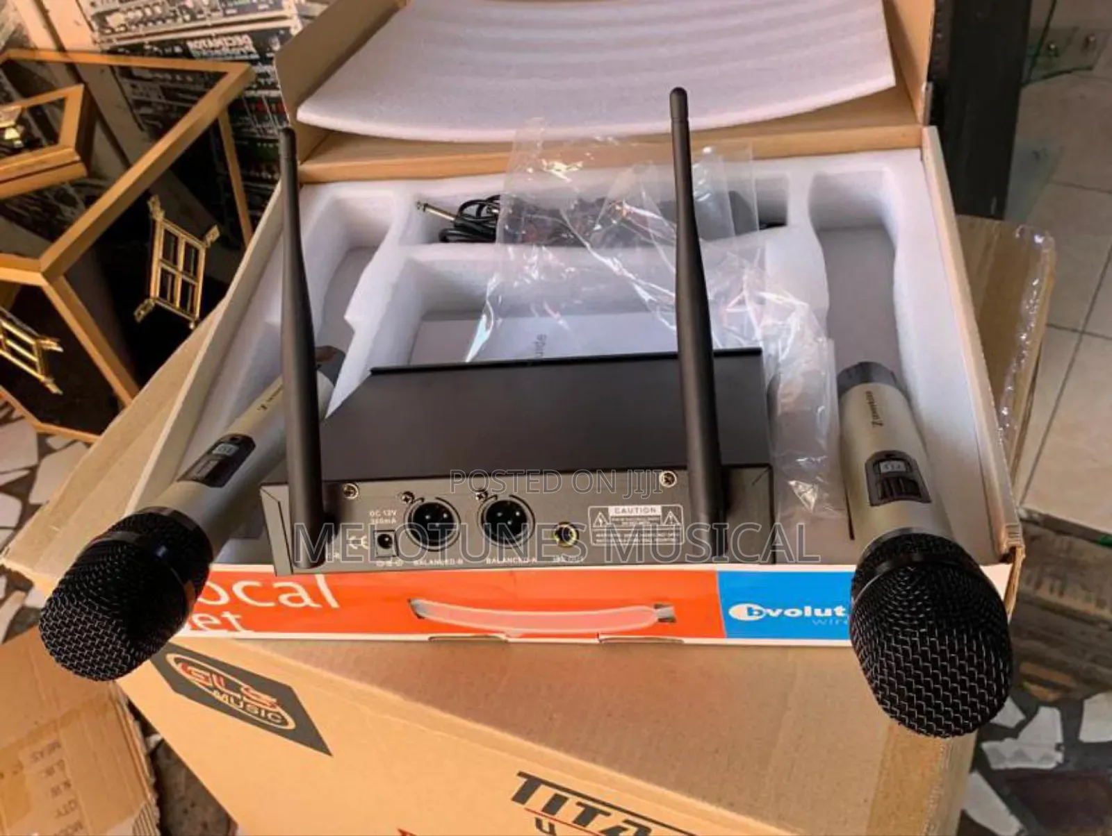 Sennheiser UR-24 2in1 Wireless Microphone