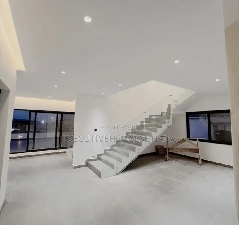 4bdrm House in Executiverealtyghana, East Legon for sale