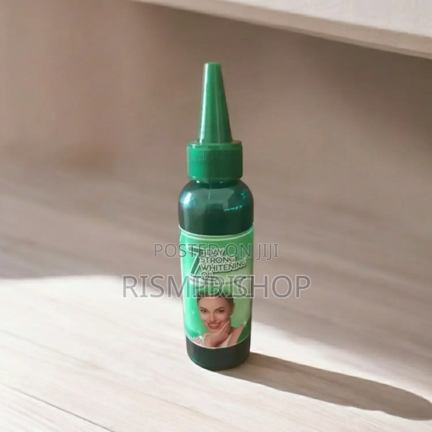 7 Days Strong Whitening Oil (100ml)