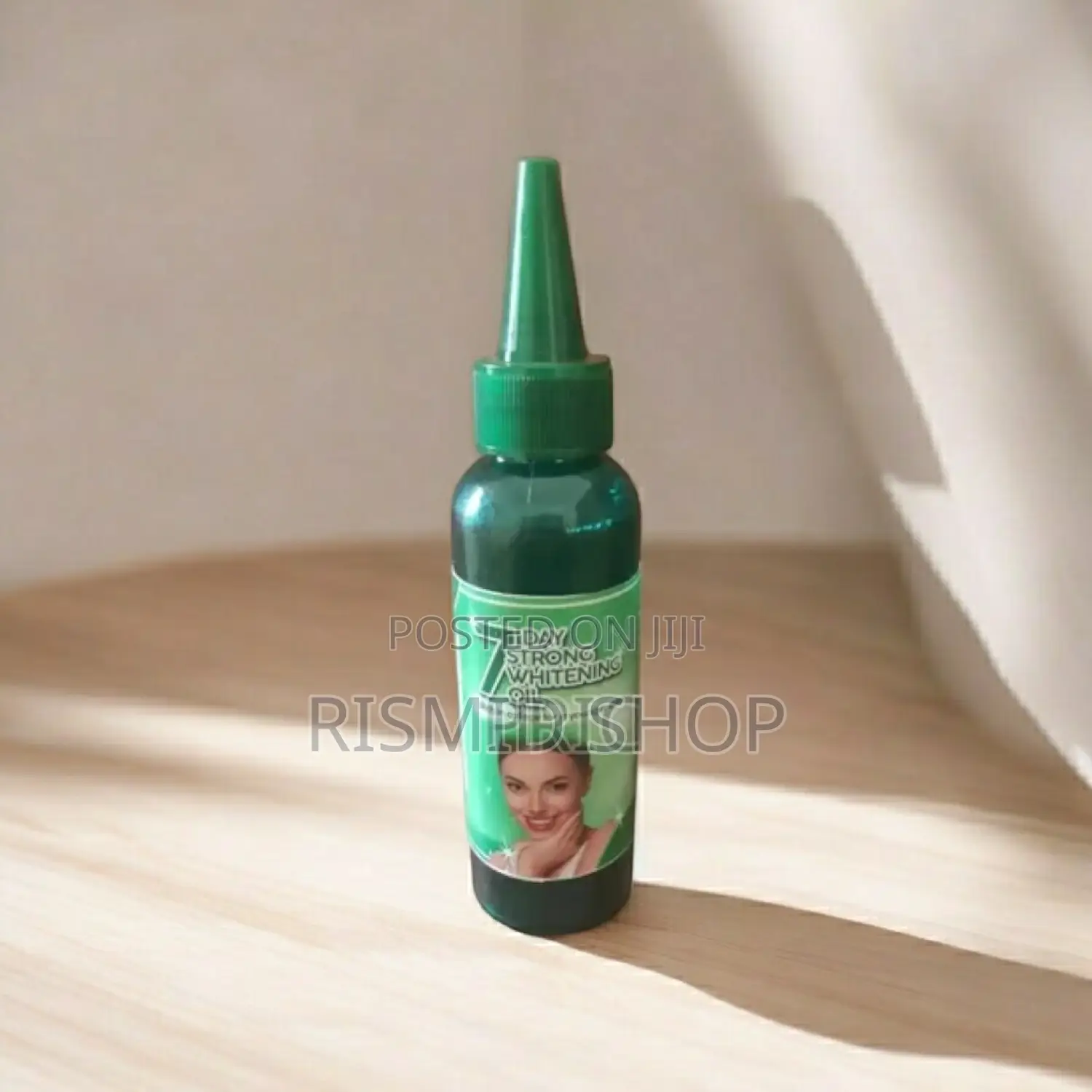 7 Days Strong Whitening Oil (100ml)