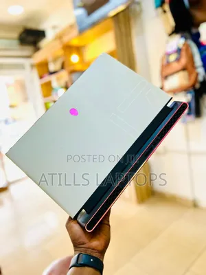 Laptop Alienware M17x R2 16GB Intel Core I7 SSD 512GB