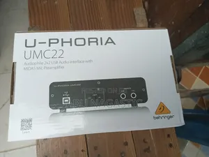 Behringer U-phoria Umc22 Usb Audio Recording Interface