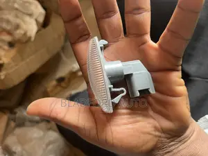 Hilux Revo 2015-2022 Fender Light