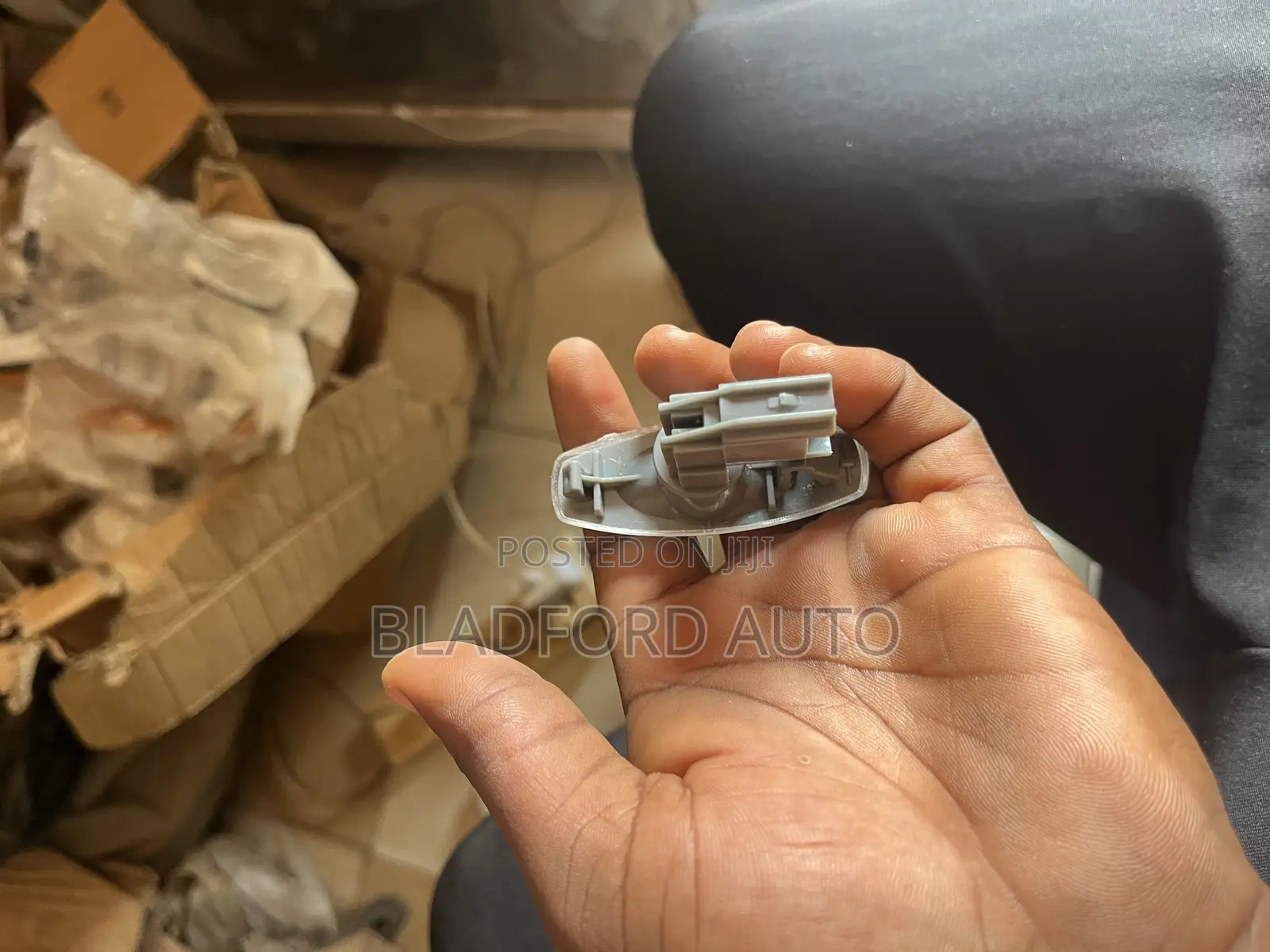 Hilux Revo 2015-2022 Fender Light