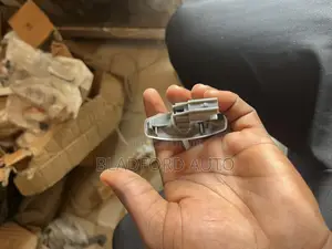 Hilux Revo 2015-2022 Fender Light