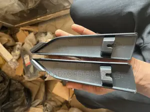 L200 2019 Bumper Moulding