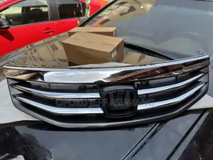 Accord 2011-2012 Top Grille