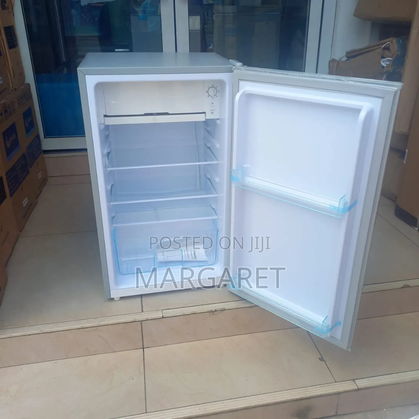 Fine Paa Nasco Table Top Fridge
