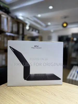 13 Inches iPad Pro Magic Keyboard