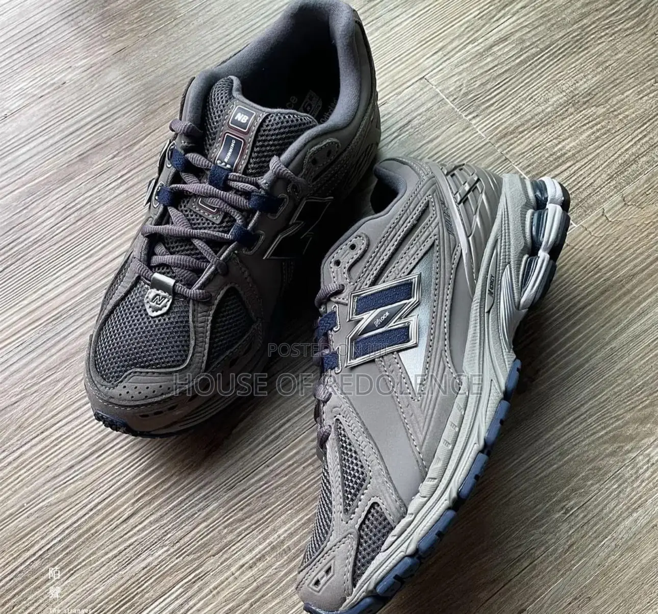 New Balance Sneaker
