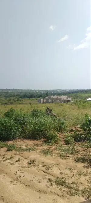 10 Plots of Lands 70x100 for Sale