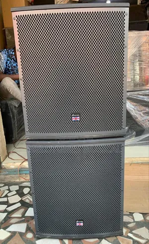 Studiomaster TRX18S 18" 600W Passive Subwoofer