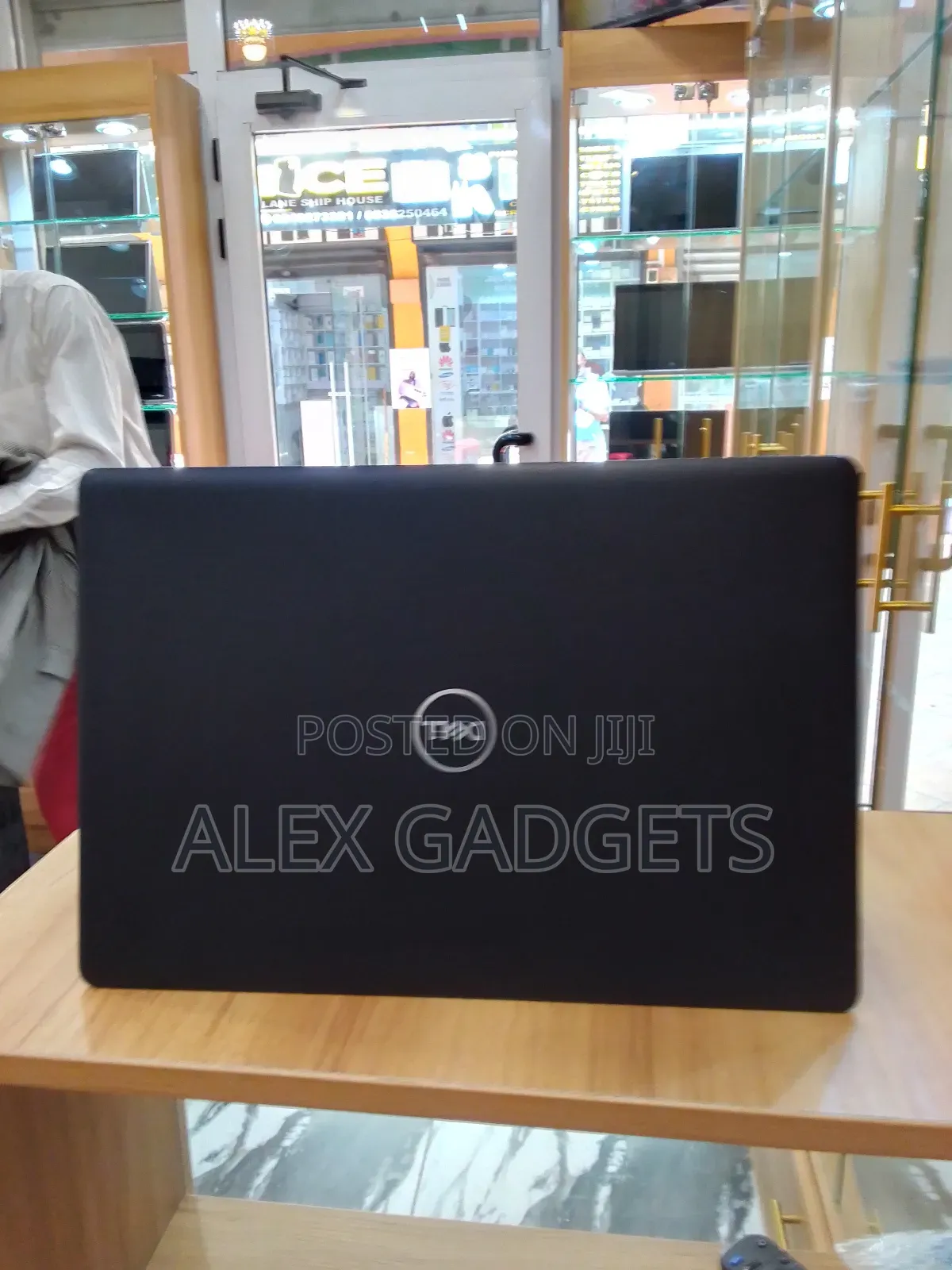 Laptop Dell Latitude 3590 8GB Intel Core I7 SSD 256GB
