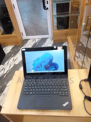 Laptop Lenovo ThinkPad Yoga 4GB Intel Celeron SSD 128GB
