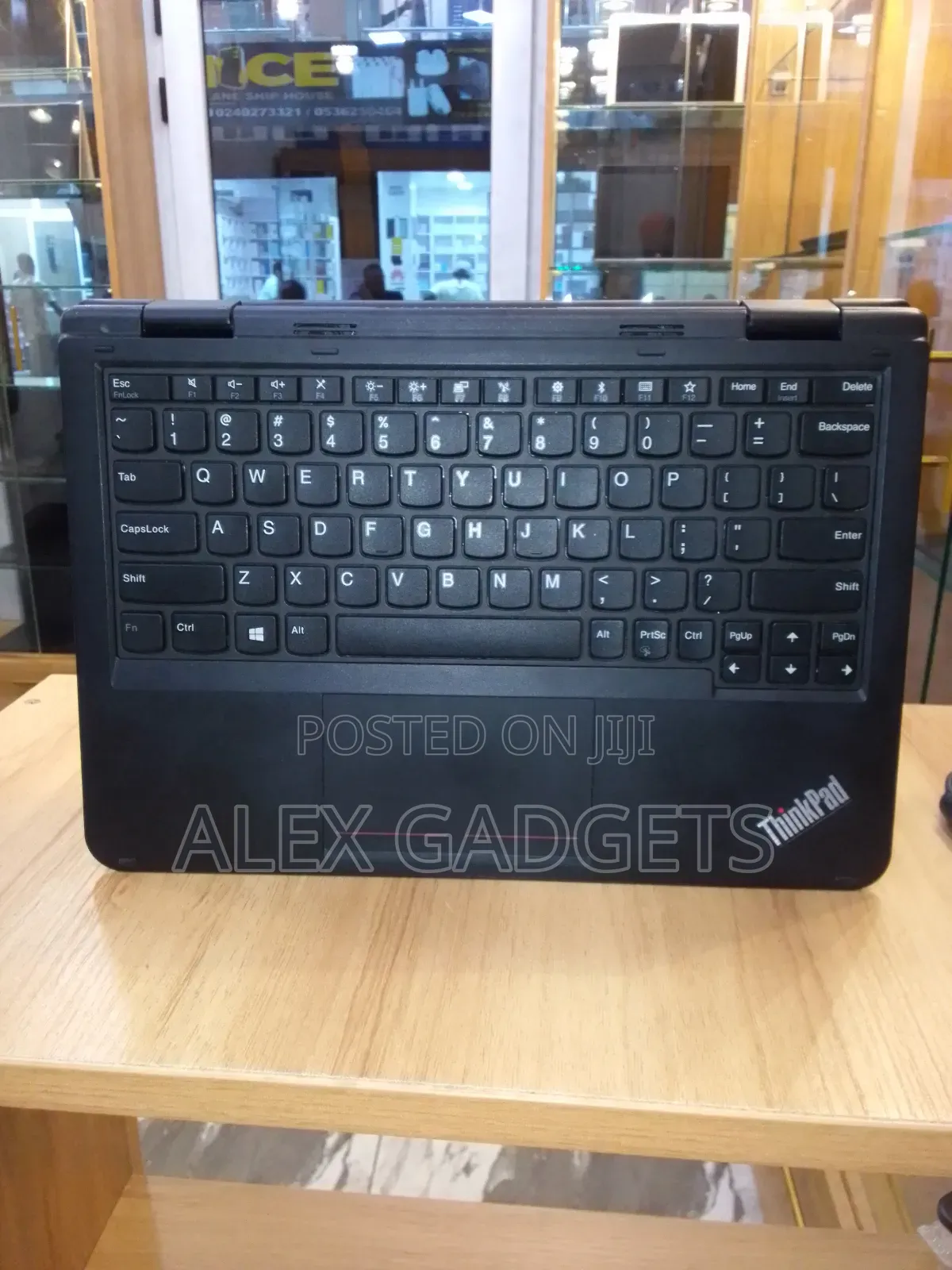 Laptop Lenovo ThinkPad Yoga 4GB Intel Celeron SSD 128GB