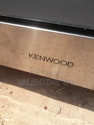 Kenwood Gas Cooker With 5 Burners