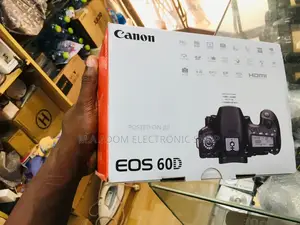 Canon EOS 60D With 18-55mm Lens:Capture Stunning Moments