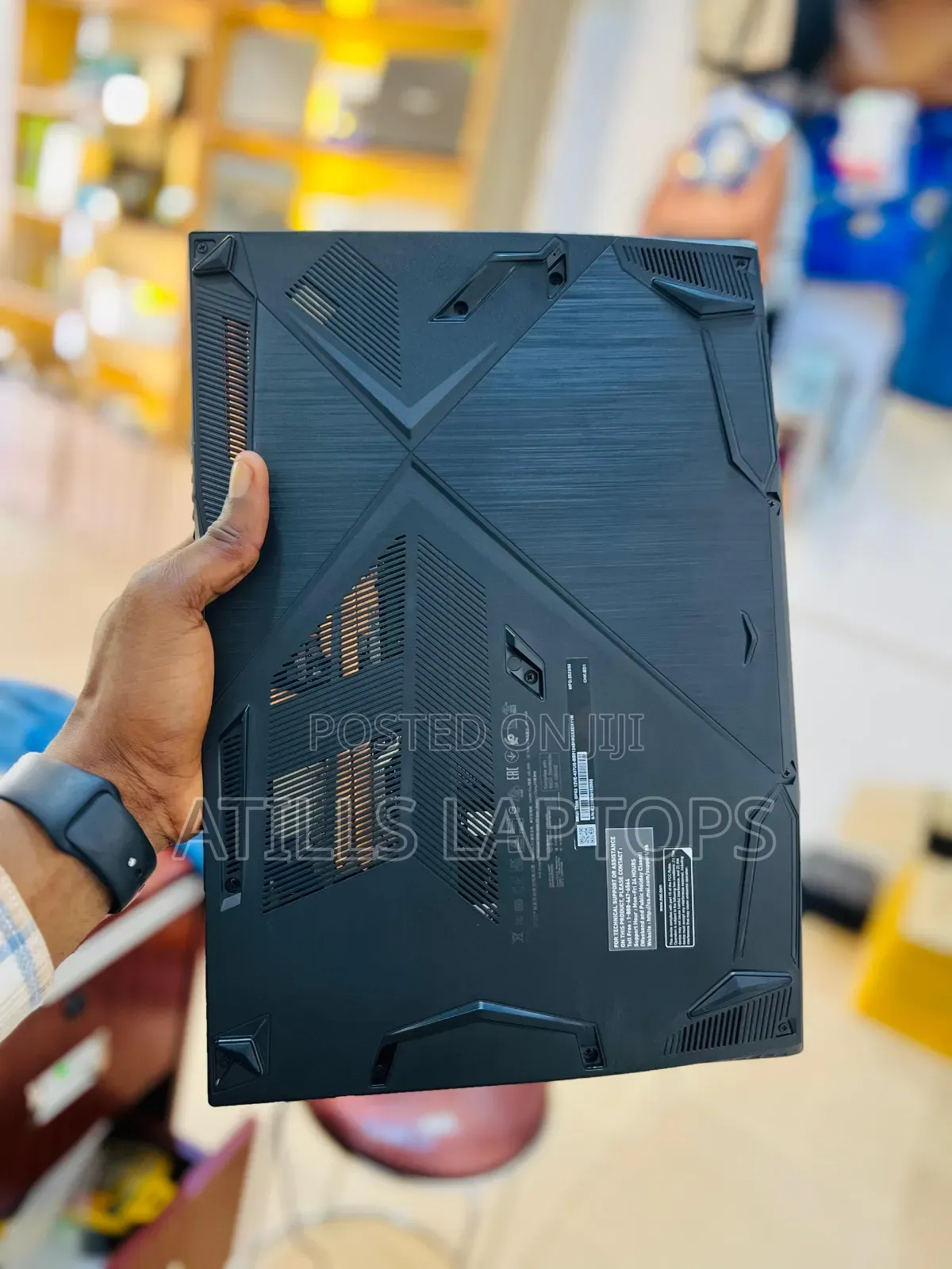 Laptop MSI GF63 16GB Intel Core I5 SSD 512GB