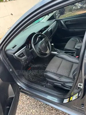 Toyota Corolla 2016 Black