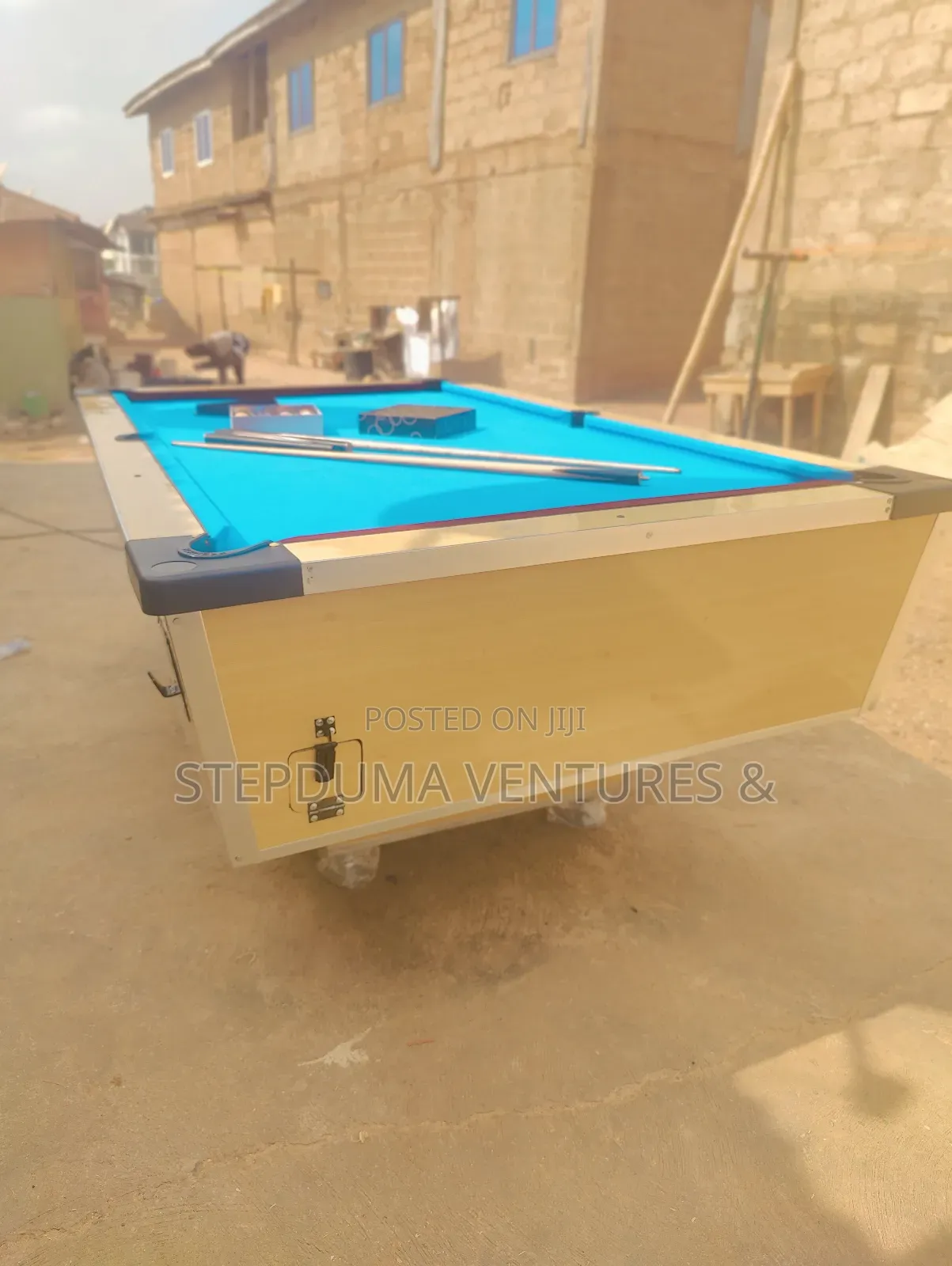 Pool Tabke With 40pcs of Token Coins