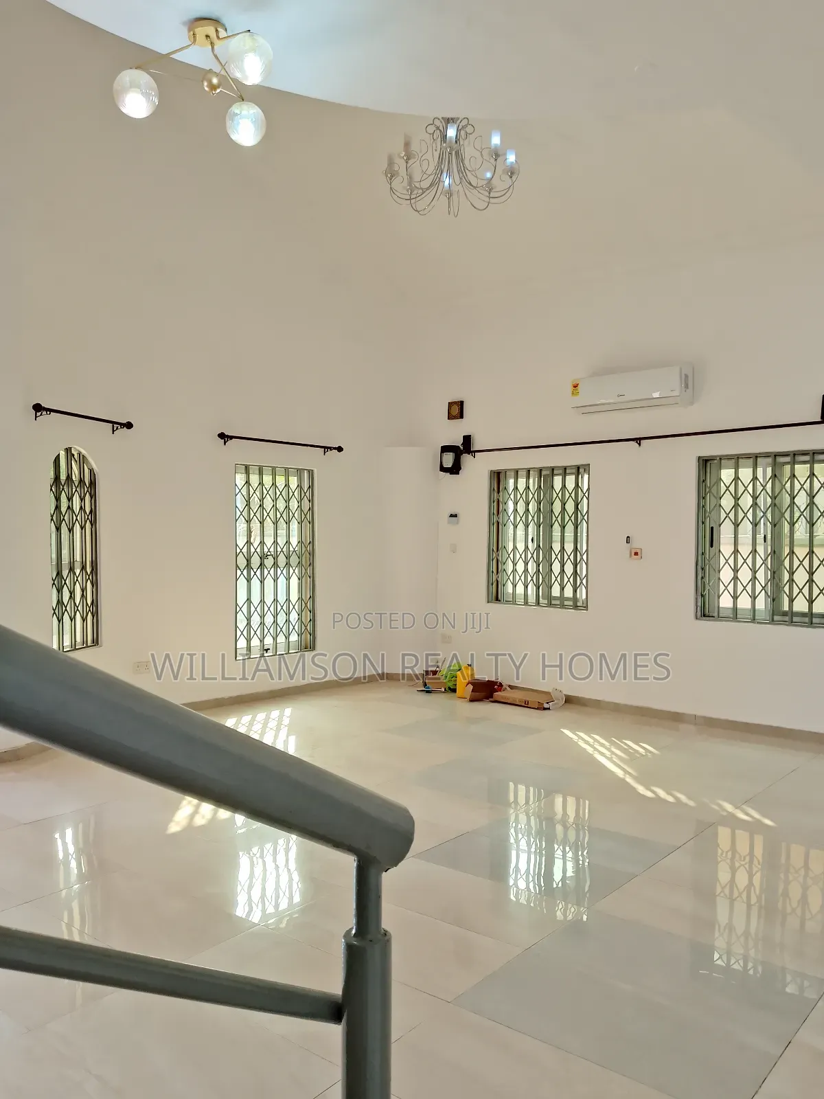 5bdrm House in Community 18 Area, Spintex for rent