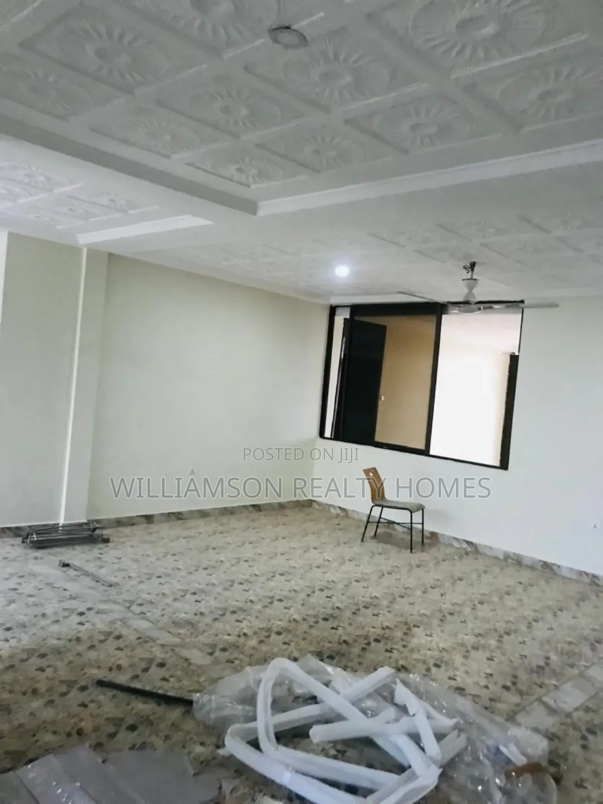 6bdrm House in Hfc Estate Area, Spintex for rent
