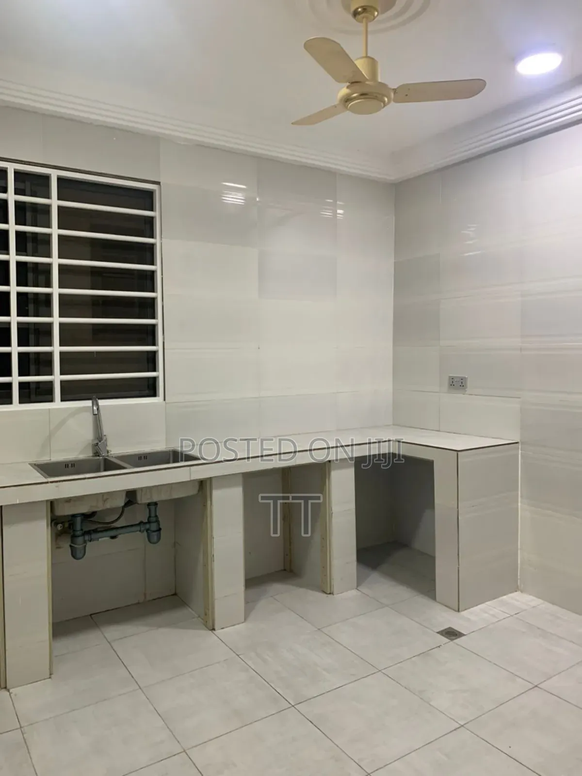 2bdrm Apartment in Tse Addo, Tseaddo for rent