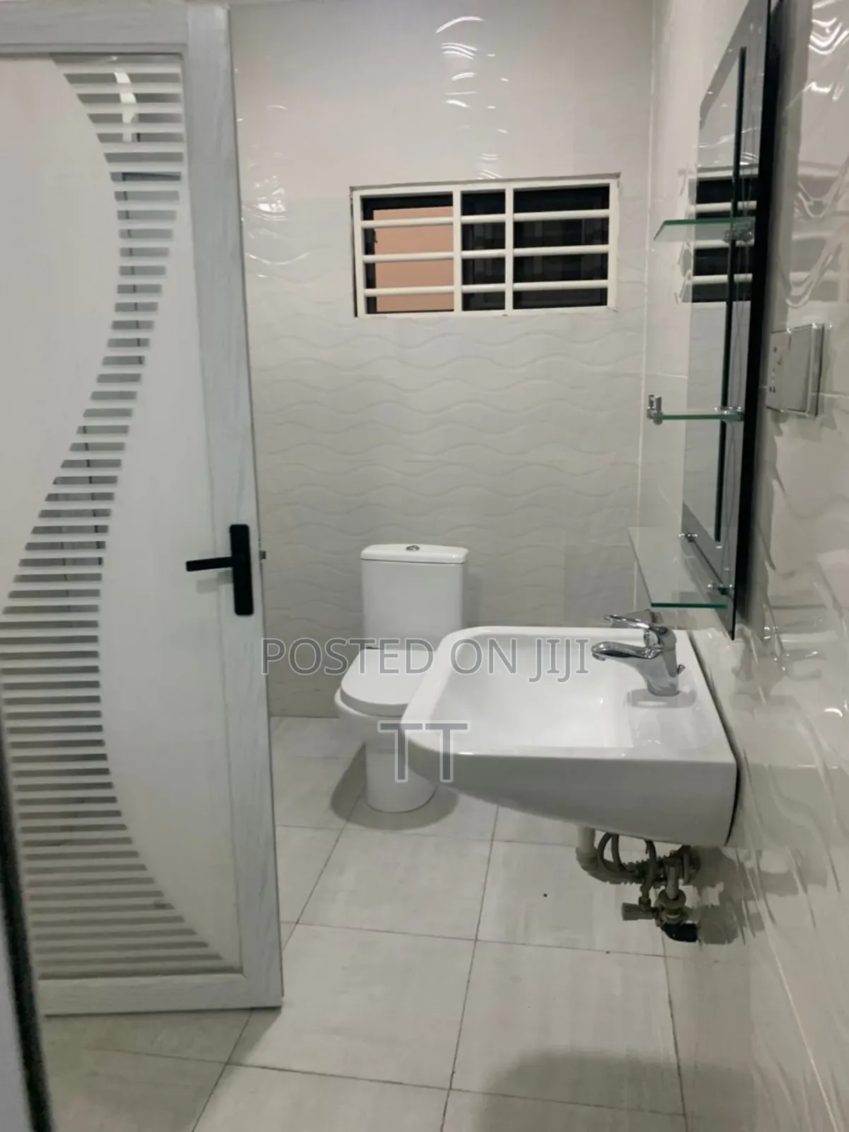 2bdrm Apartment in Tse Addo, Tseaddo for rent