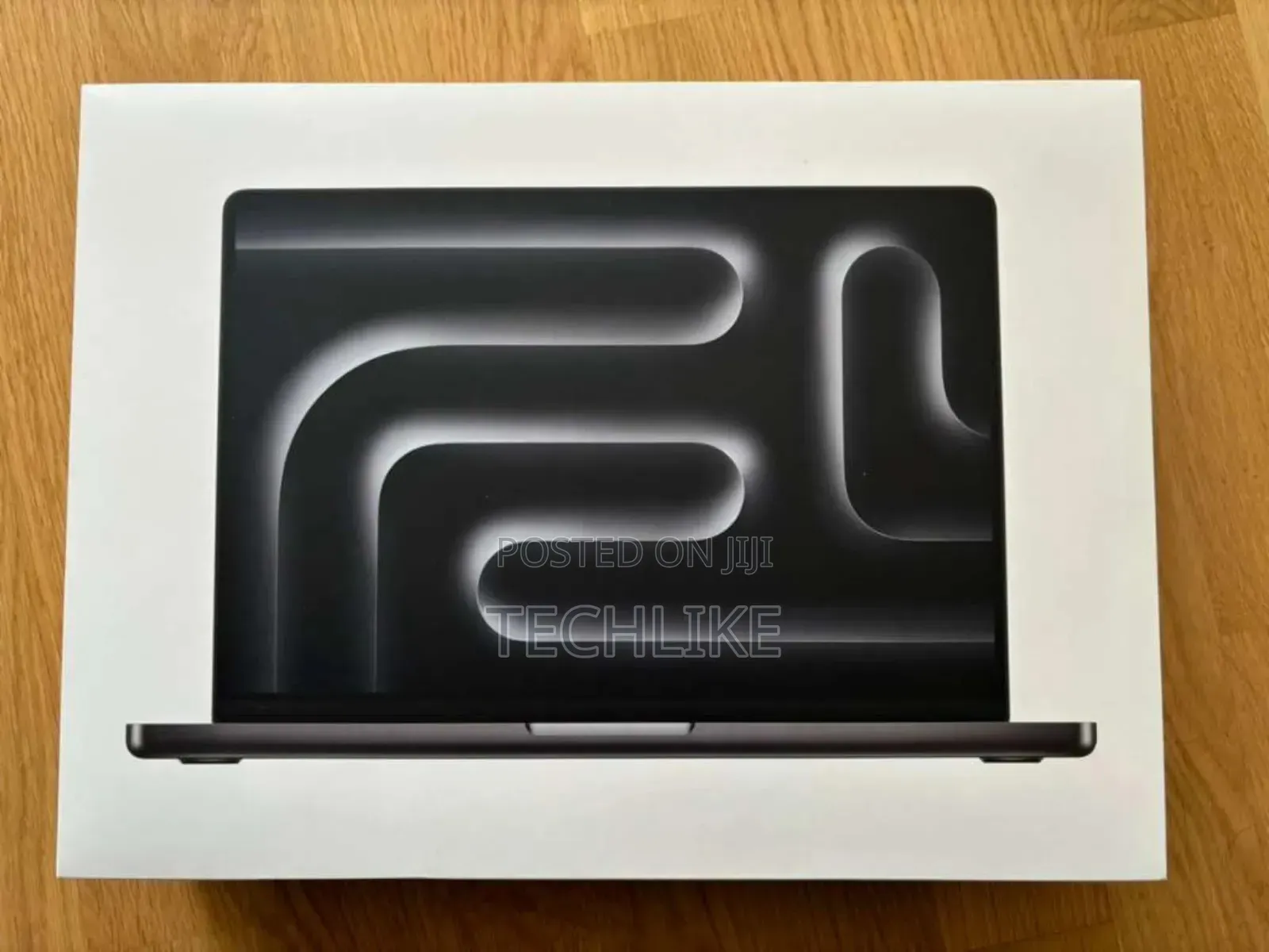 New Laptop Apple MacBook Pro 2024 M4 Max 16-inch 36GB SSD 1T