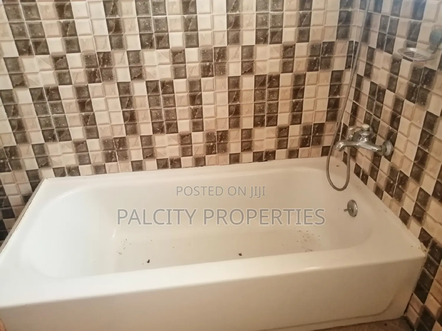 2bdrm Apartment in Abrepo Bronikrom, Kumasi Metropolitan for rent