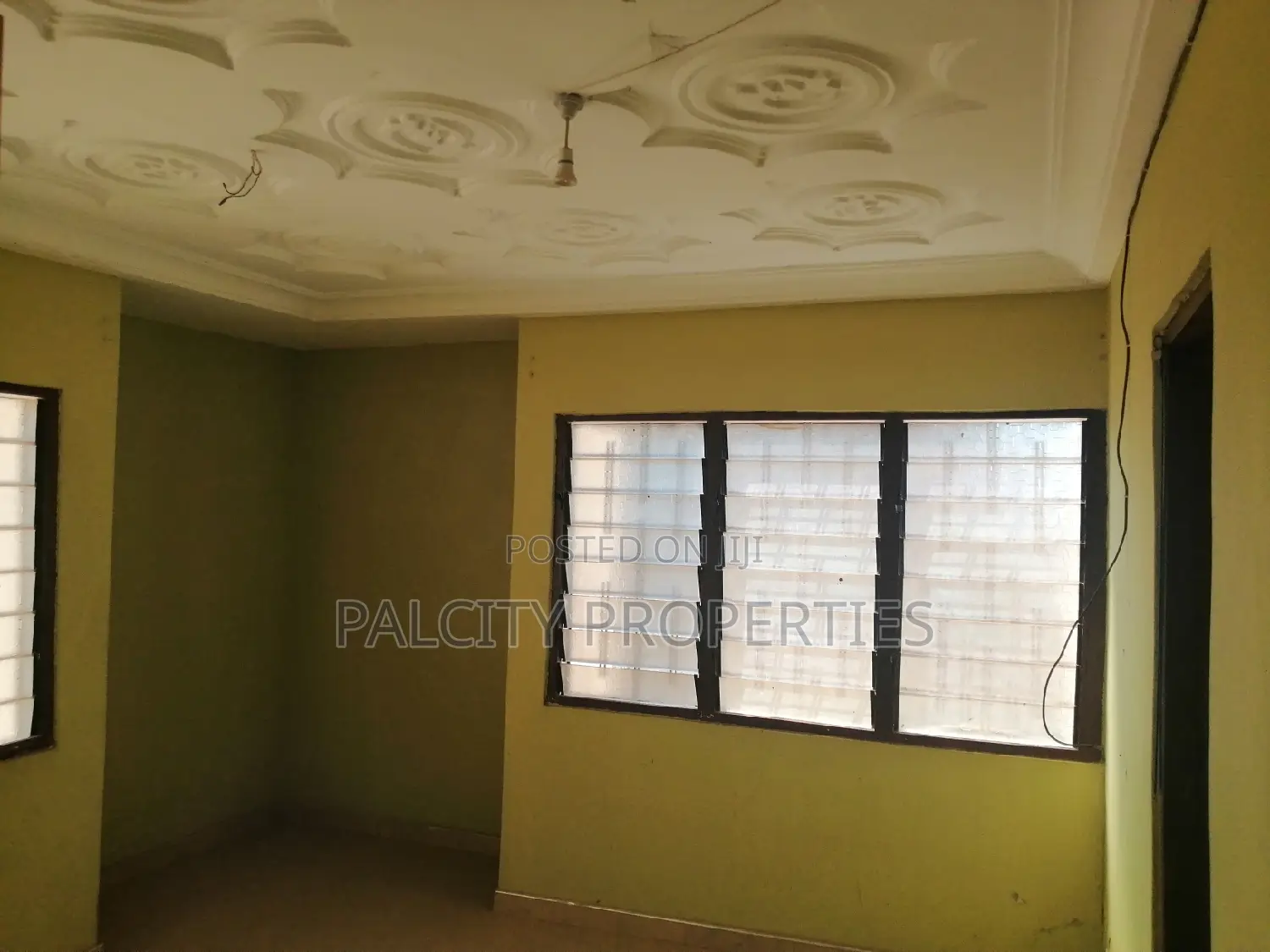 2bdrm Apartment in Abrepo Bronikrom, Kumasi Metropolitan for rent
