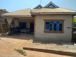 4bdrm House in Bosore Saaman., Kumasi Metropolitan for sale