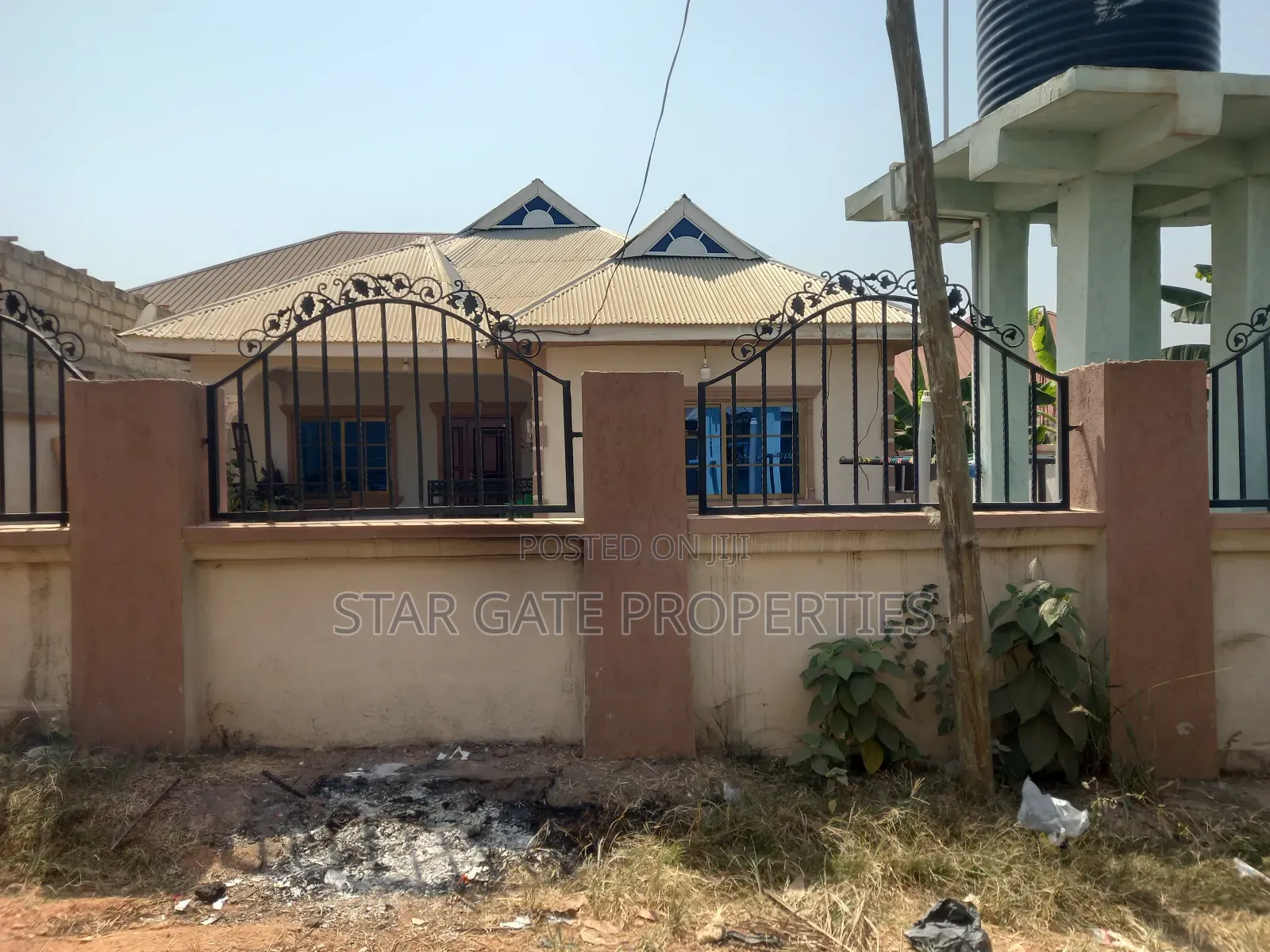 4bdrm House in Bosore Saaman., Kumasi Metropolitan for sale