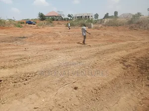One Plot of Land for Sale in Sokoban Duropam