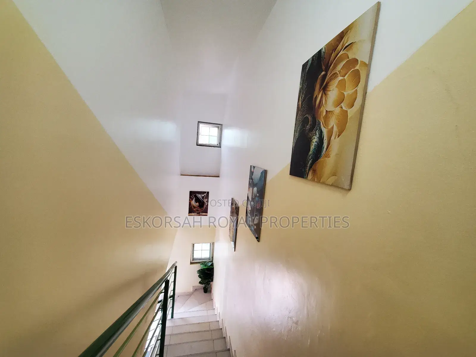 Furnished 2bdrm Townhouse/Terrace in C P L Estate, School Junction