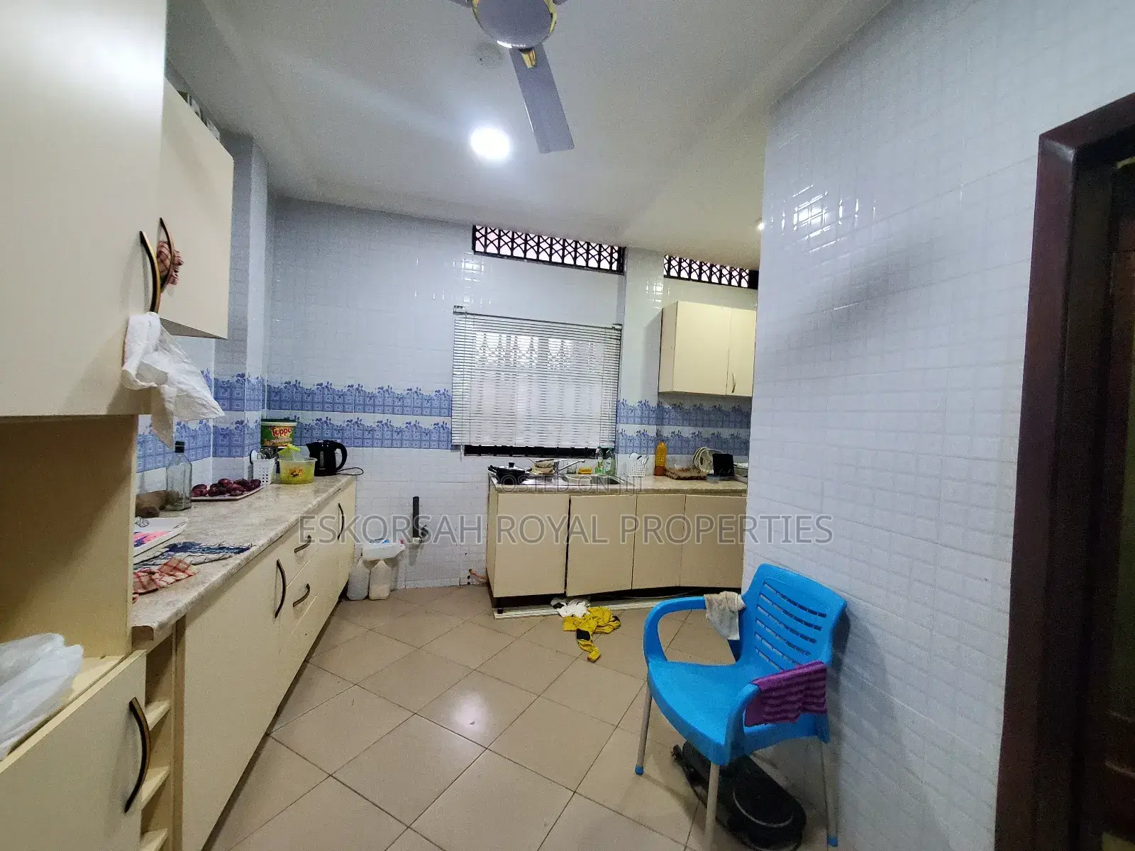 Furnished 2bdrm Townhouse/Terrace in C P L Estate, School Junction