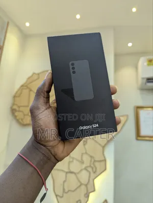 New Samsung Galaxy S24 256 GB Black